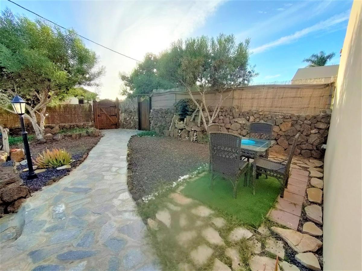 Iam Villaverde La Oliva Exterior photo